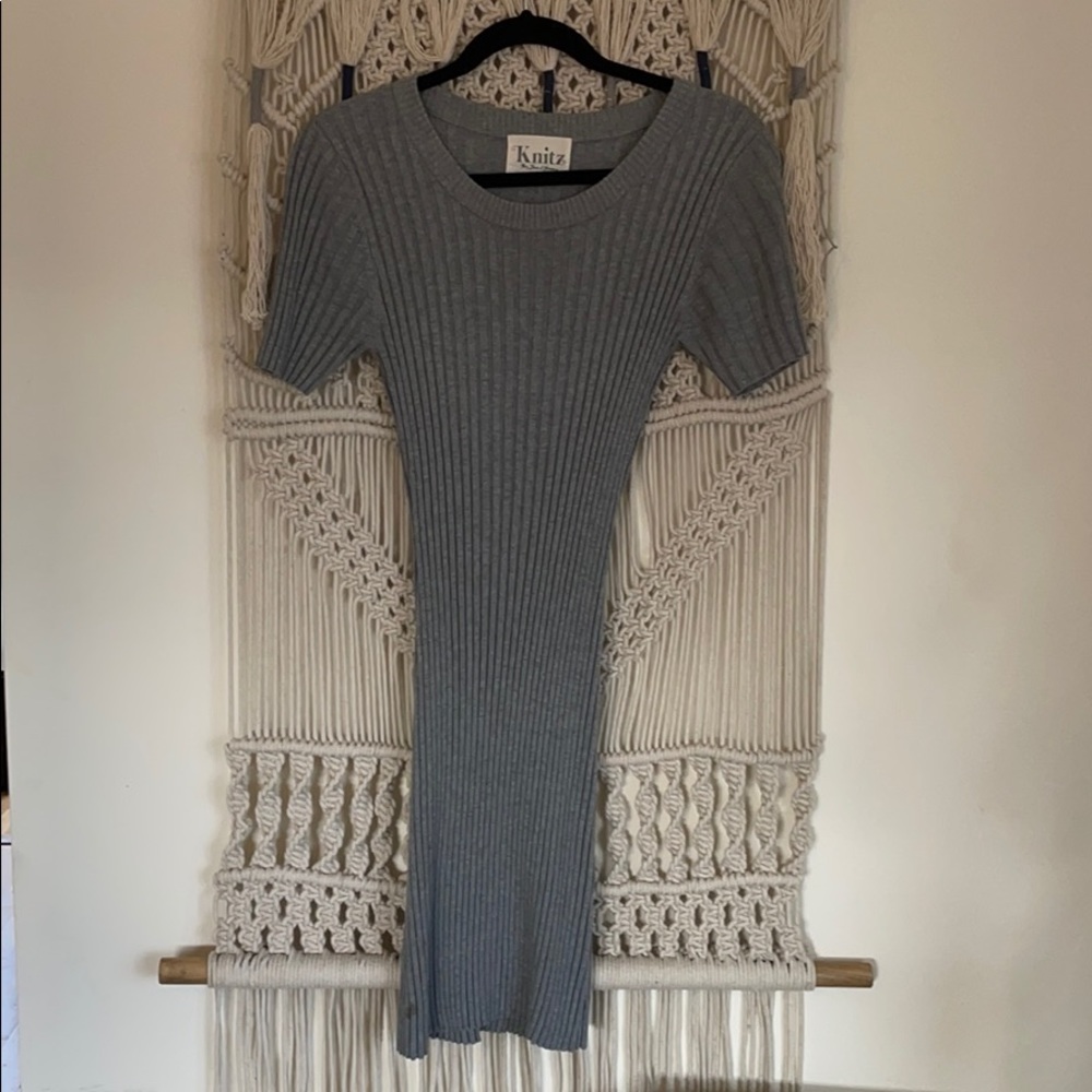 Form fitting for love and lemons🍋dress size small